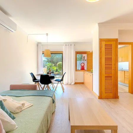 Corcovada Garden Apartment *
